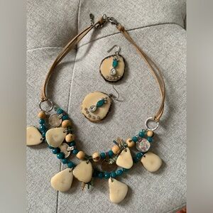 Silpada Polished Palms Statement Necklace & Earring Set
